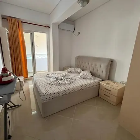 Roy Apartment